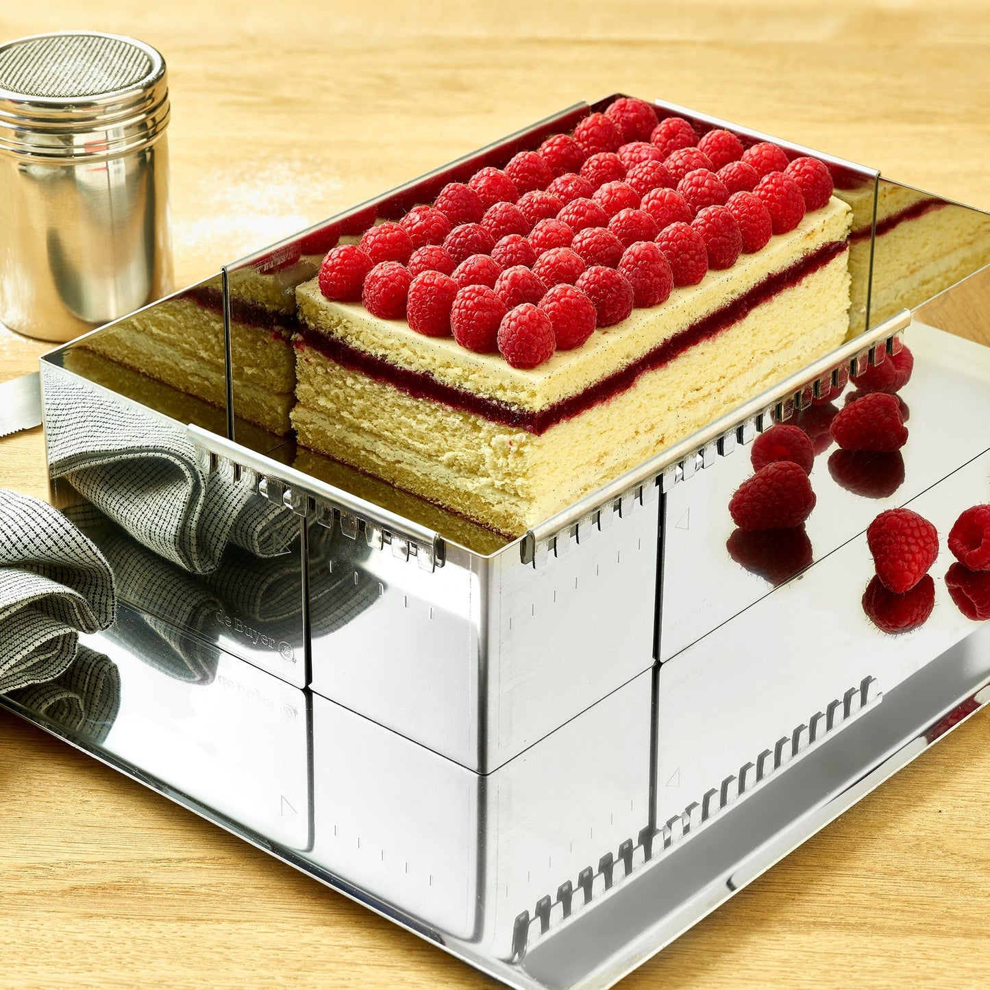 De Buyer Adjustable 40 x 21cm Rectangular Pastry Frame